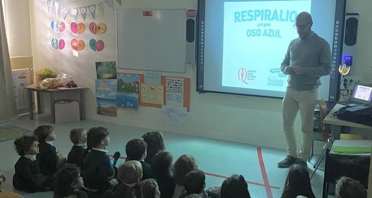 Cuentacuentos en colegio Aixa-Llaüt