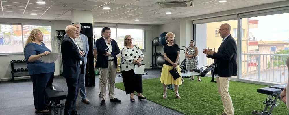 Visita autoridades instalaciones Resipralia